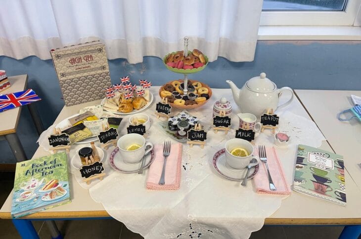 Tea party4